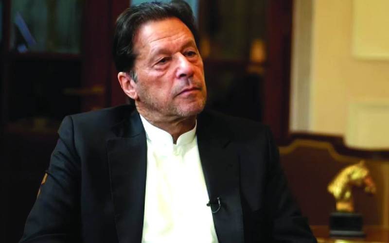 جیل میں قید عمران خان کی بگڑتی صحت پر سابق کپتانوں کی آواز بلند